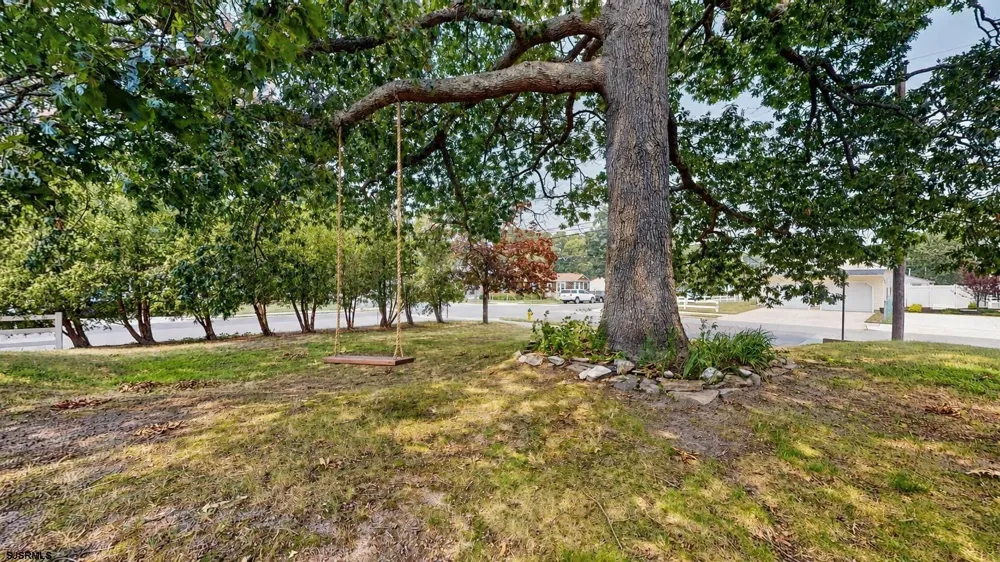 516 Pennsylvania Ave Somers Point, NJ 08244