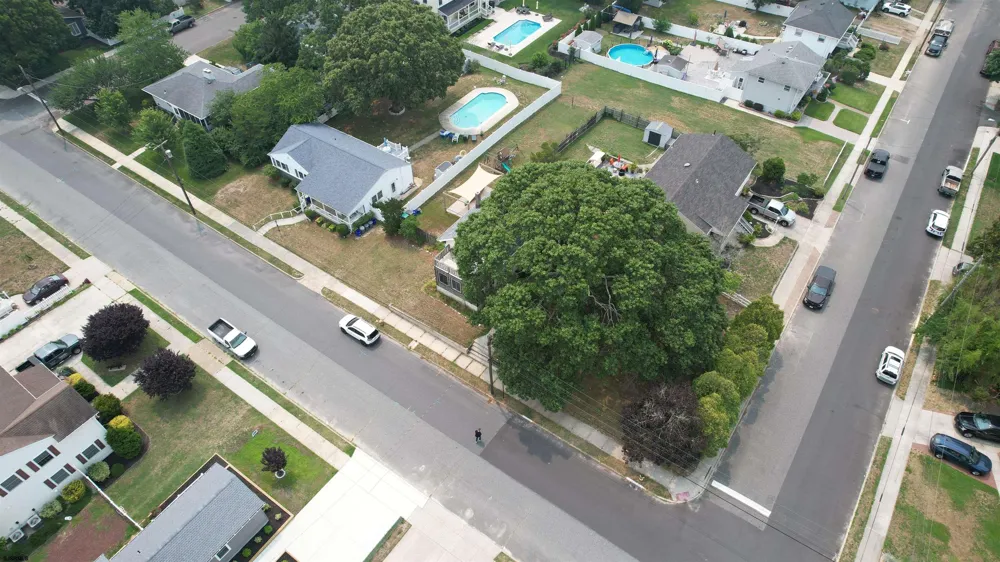516 Pennsylvania Ave Somers Point, NJ 08244