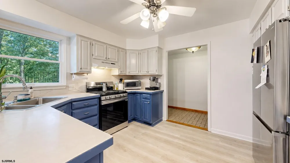 167 Asbury Road Egg Harbor Township, NJ 08234