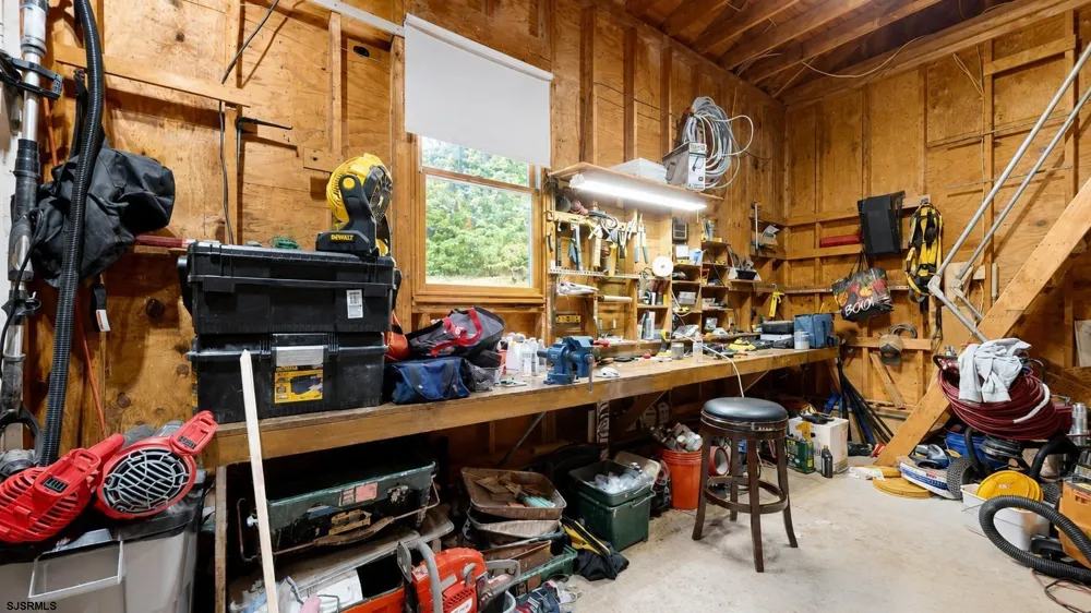 167 Asbury Road Egg Harbor Township, NJ 08234