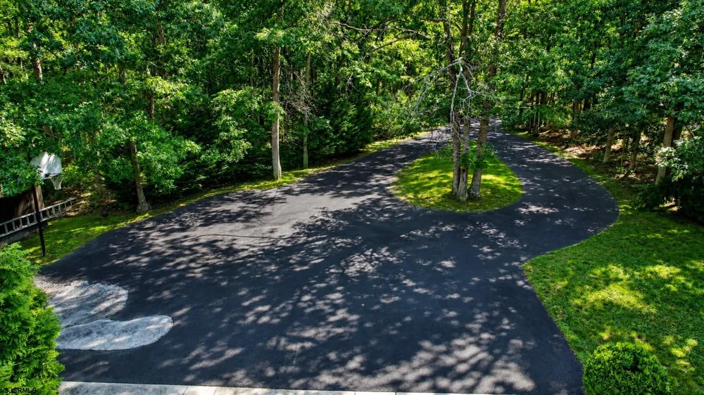 167 Asbury Road Egg Harbor Township, NJ 08234