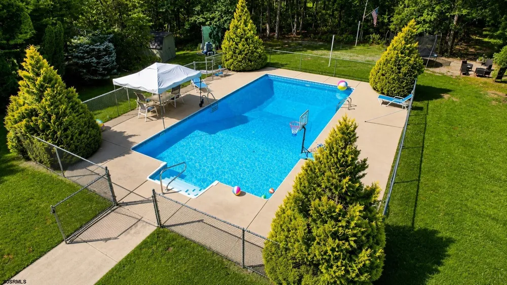 167 Asbury Road Egg Harbor Township, NJ 08234