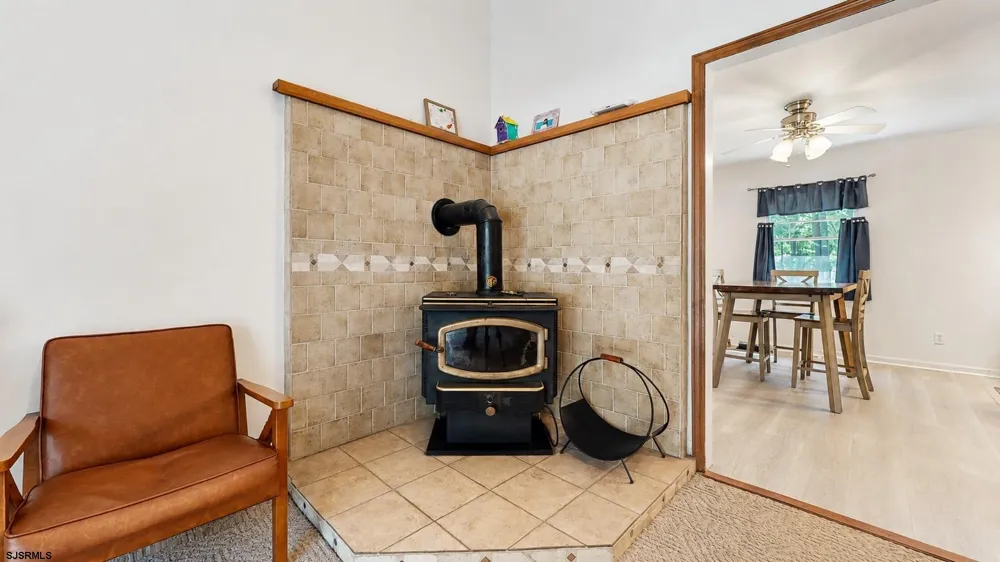 167 Asbury Road Egg Harbor Township, NJ 08234