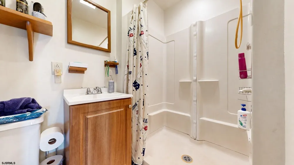 127 W Pierson Avenue Somers Point, NJ 08244