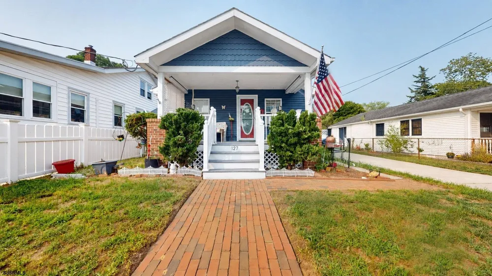 127 W Pierson Avenue Somers Point, NJ 08244