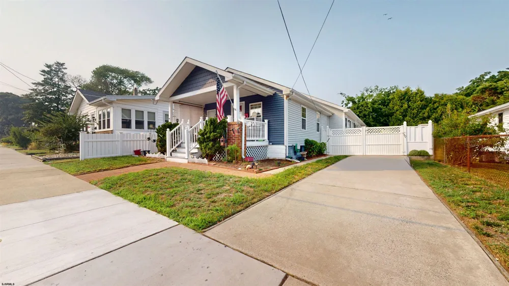 127 W Pierson Avenue Somers Point, NJ 08244