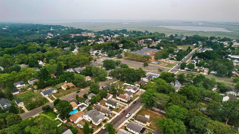 127 W Pierson Avenue Somers Point, NJ 08244