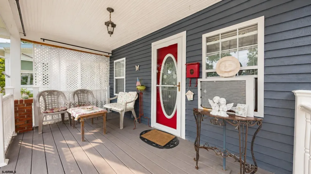 127 W Pierson Avenue Somers Point, NJ 08244