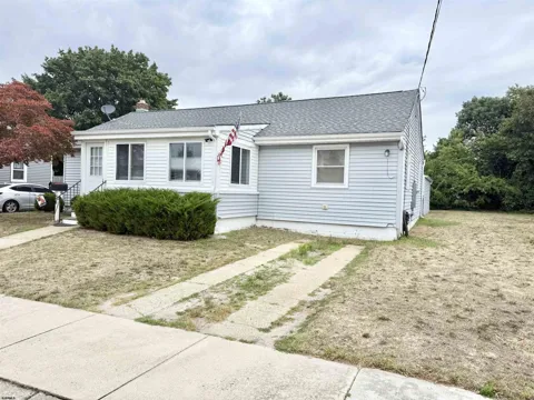36 MAGNOLIA PLACE