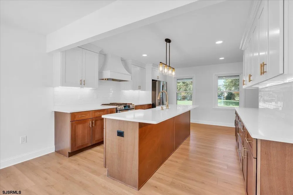 2823 Schooner Ln Hammonton, NJ 08037
