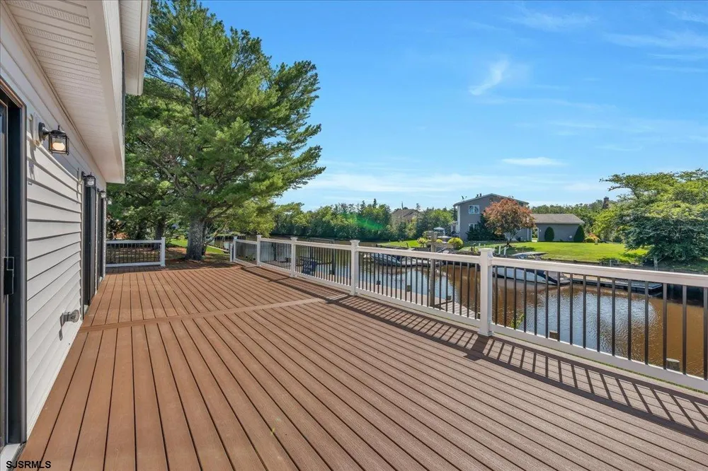 2823 Schooner Ln Hammonton, NJ 08037