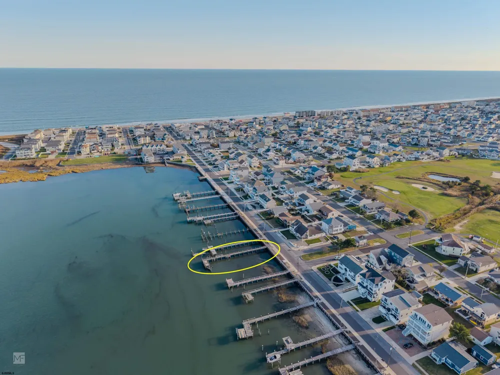 25 12th St N Street Brigantine, NJ 08203