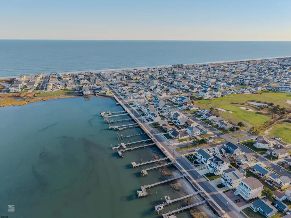 25 12th St N Street Brigantine, NJ 08203