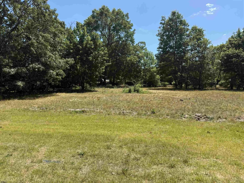910 W Grube Ave Galloway Township, NJ 08215