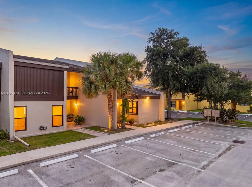 9260 NW 16th St ##9260 Pembroke Pines, FL 33024