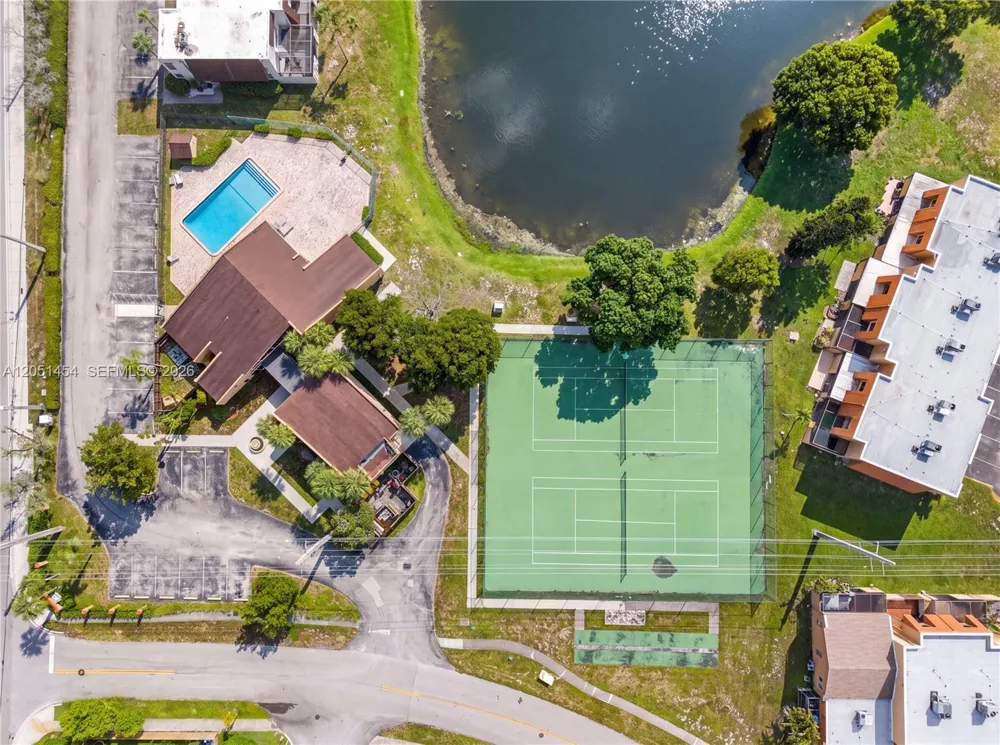 9260 NW 16th St ##9260 Pembroke Pines, FL 33024