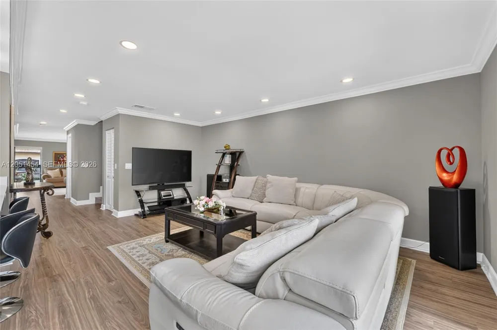 9260 NW 16th St ##9260 Pembroke Pines, FL 33024