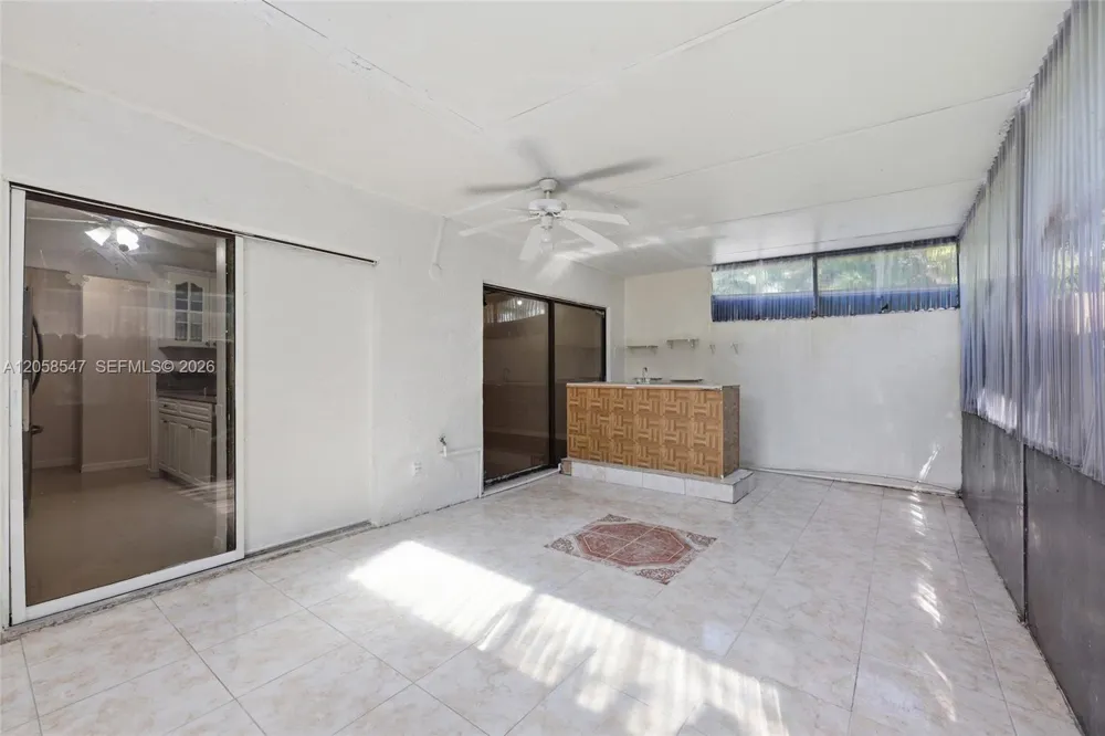 6929 SW 38th St #2-L Miramar, FL 33023