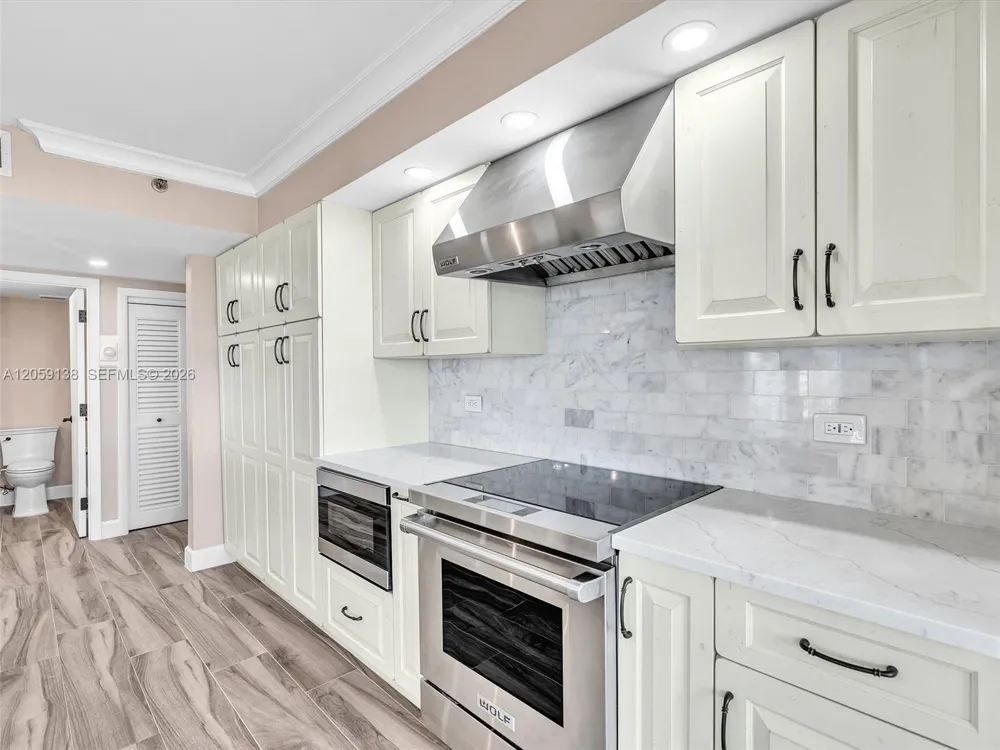 1201 S Ocean Dr #802S Hollywood, FL 33019