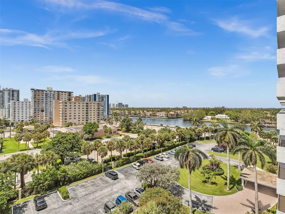 1201 S Ocean Dr #802S Hollywood, FL 33019