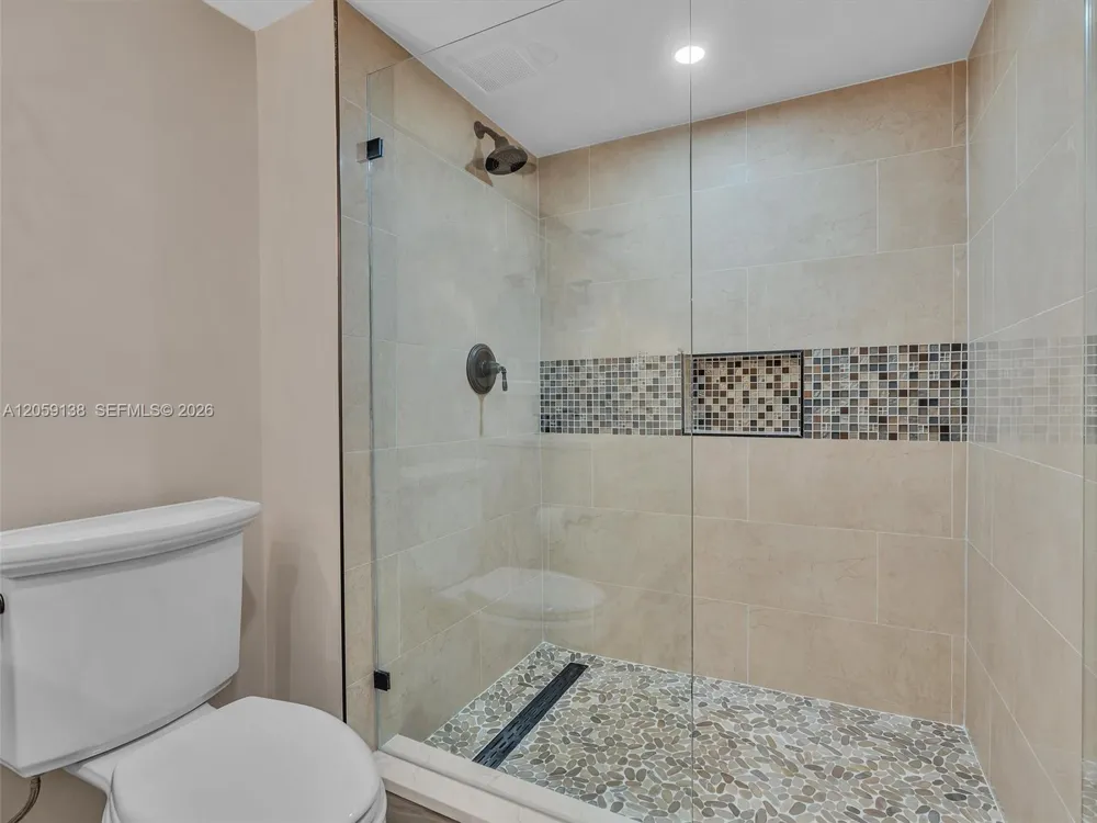 1201 S Ocean Dr #802S Hollywood, FL 33019