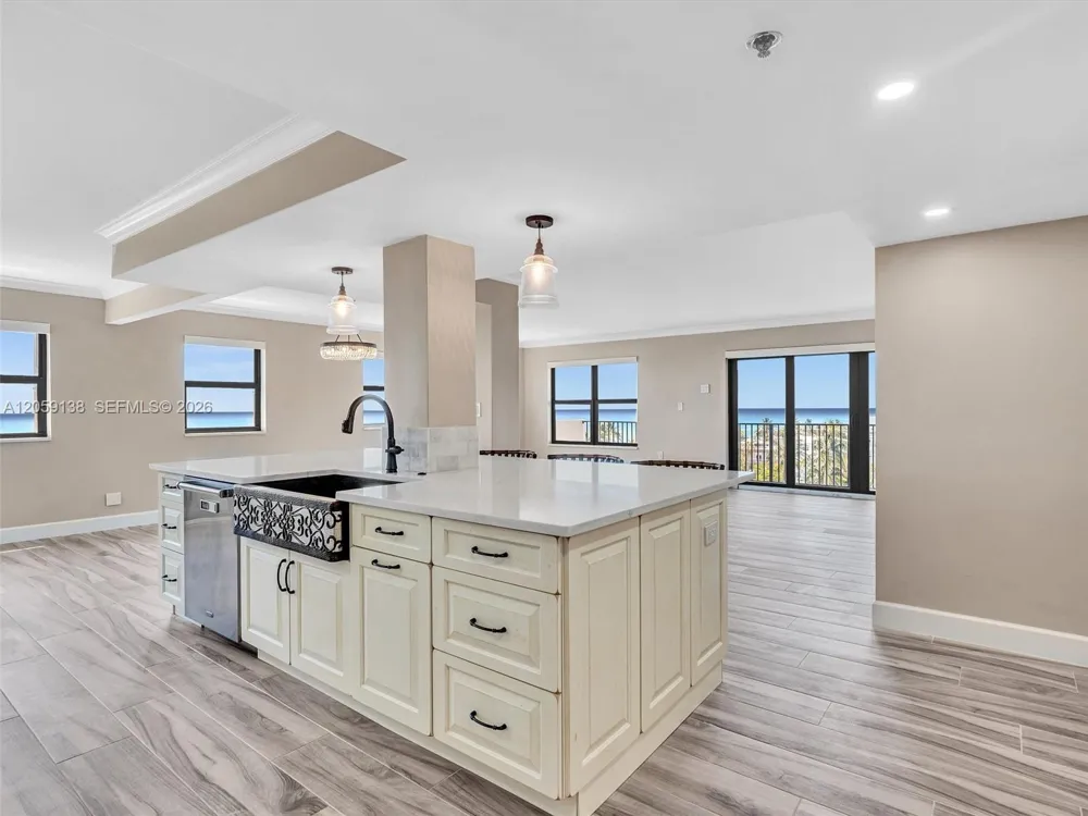 1201 S Ocean Dr #802S Hollywood, FL 33019