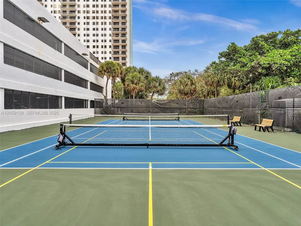 1201 S Ocean Dr #802S Hollywood, FL 33019