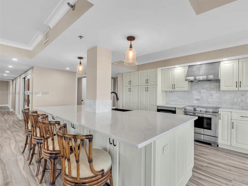 1201 S Ocean Dr #802S Hollywood, FL 33019
