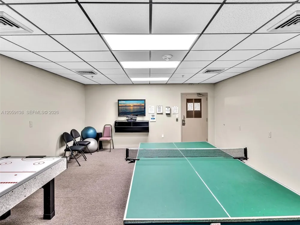 1201 S Ocean Dr #802S Hollywood, FL 33019
