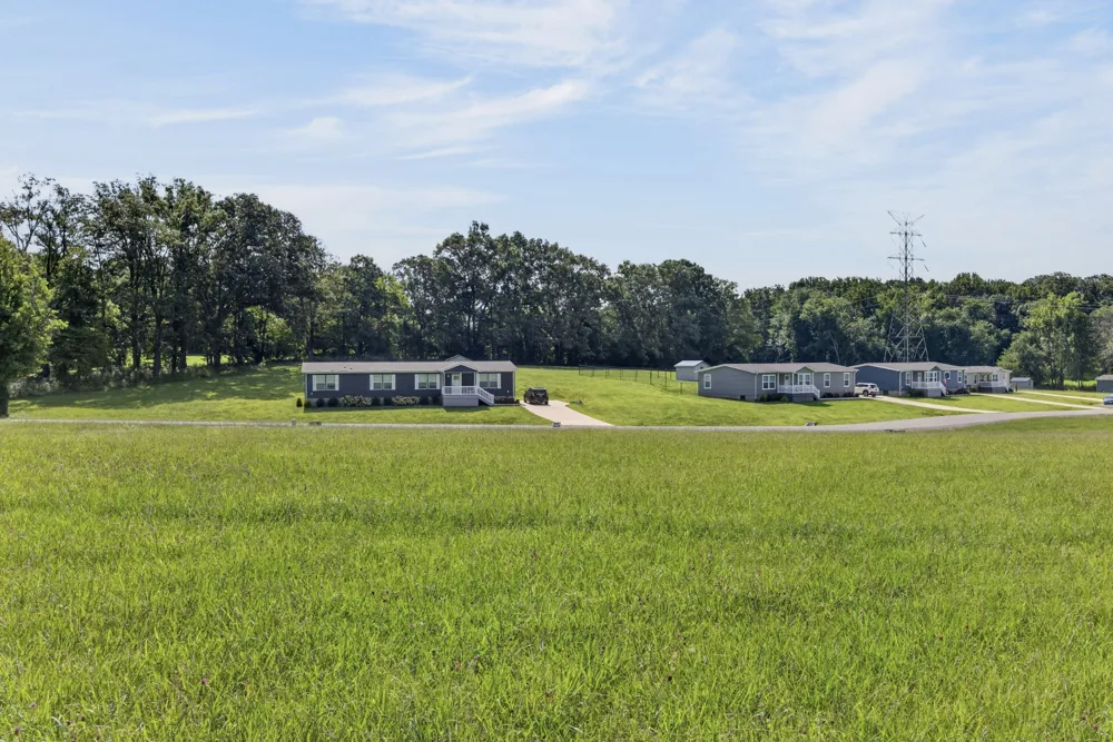 1411 Anna Maria Ln Cookeville, TN 38501