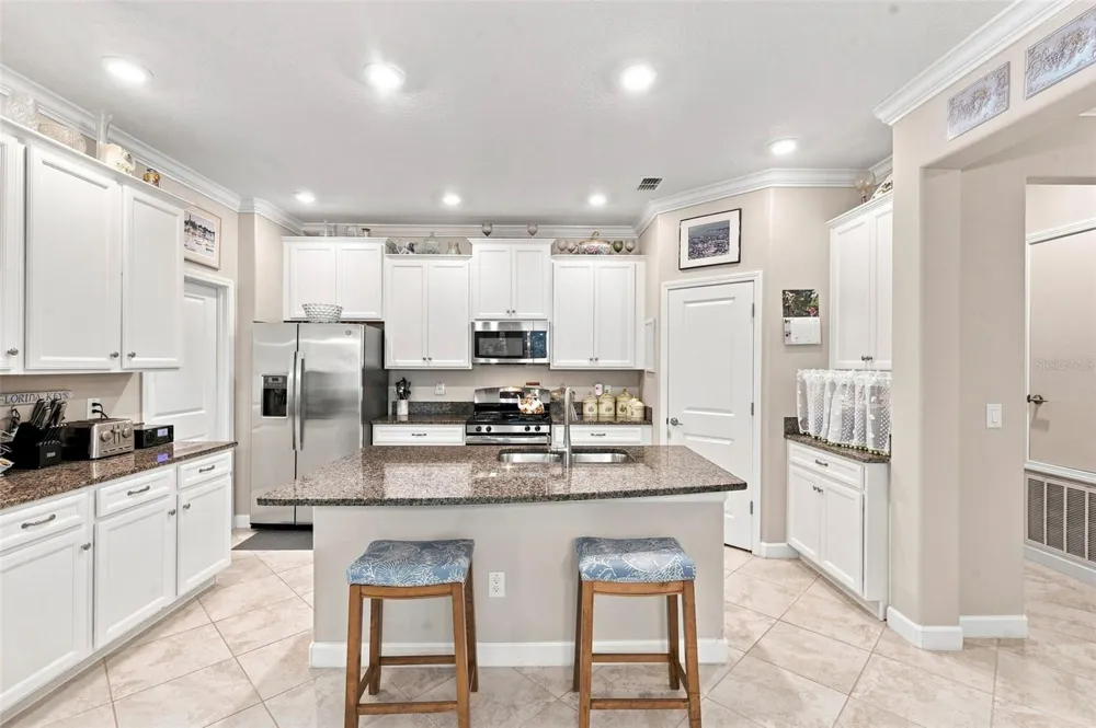 9189 SHADYSIDE LANE Land O Lakes, FL 34637