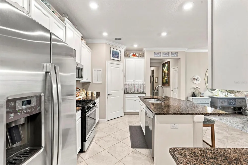 9189 SHADYSIDE LANE Land O Lakes, FL 34637