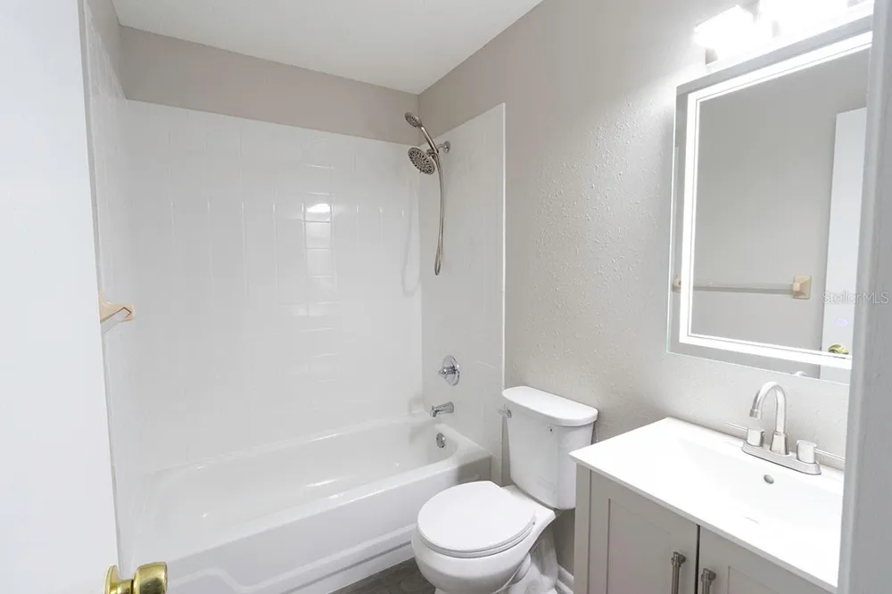 39132 COUNTY ROAD 54 #2172 Zephyrhills, FL 33542
