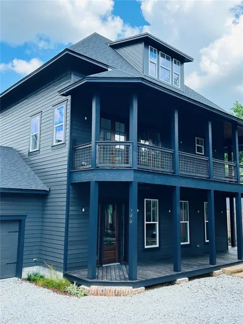 296 NW 12TH AVENUE