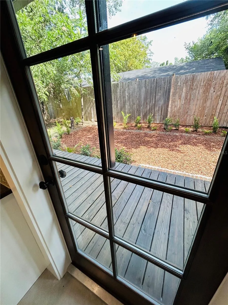296 NW 12TH AVENUE Gainesville, FL 32601