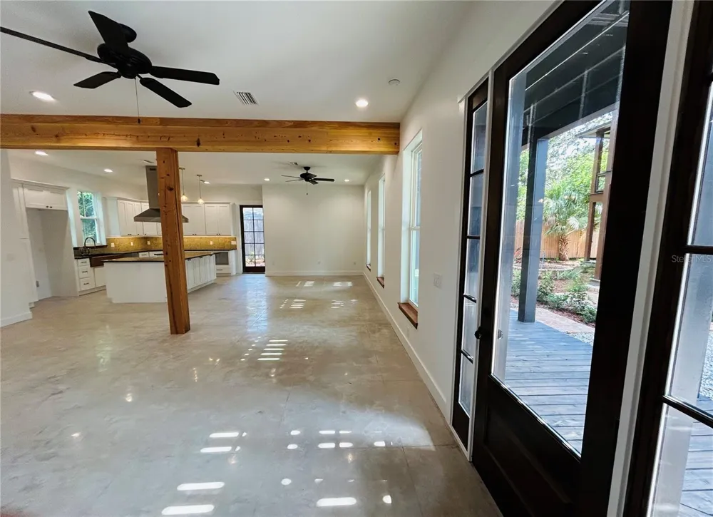 296 NW 12TH AVENUE Gainesville, FL 32601