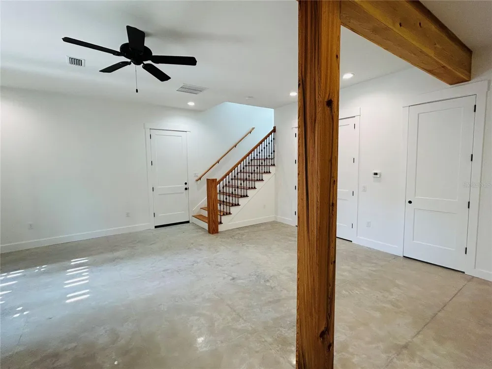 296 NW 12TH AVENUE Gainesville, FL 32601