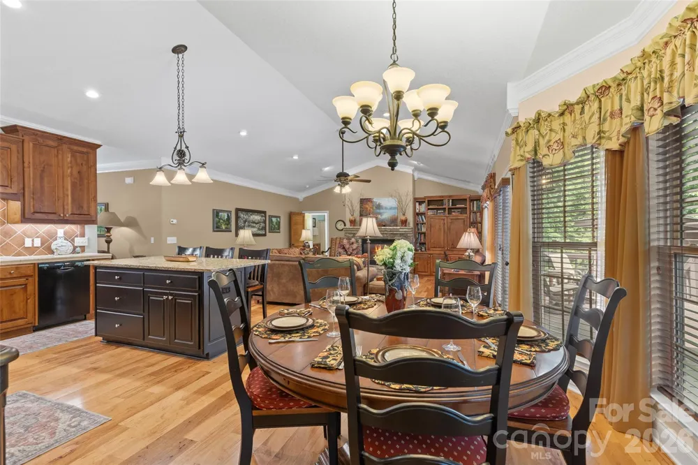 141 Dolly Lane Highlands, NC 28741