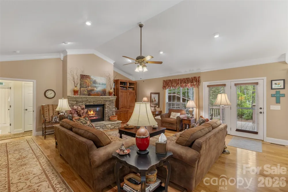141 Dolly Lane Highlands, NC 28741