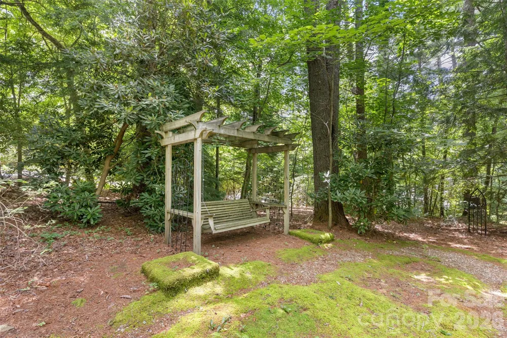 141 Dolly Lane Highlands, NC 28741