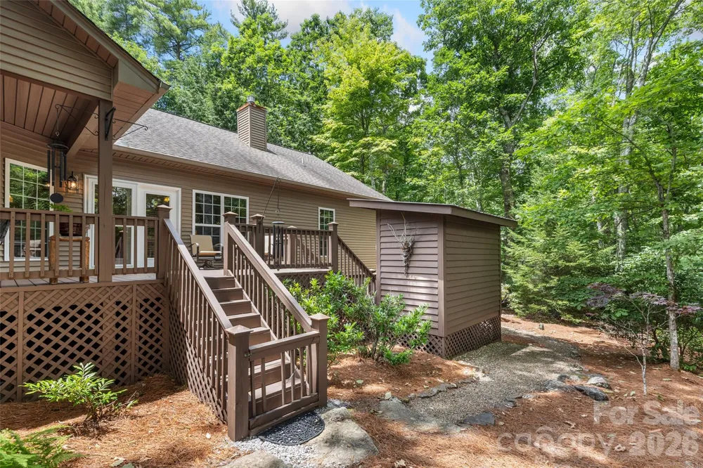 141 Dolly Lane Highlands, NC 28741