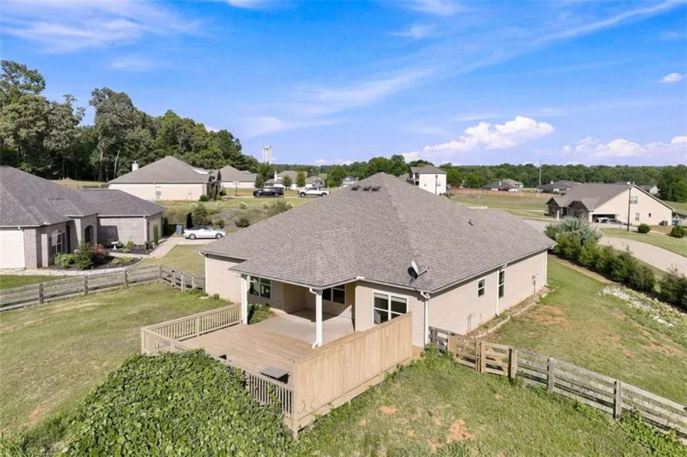 6104 Creekside View Ln Clermont, GA 30527