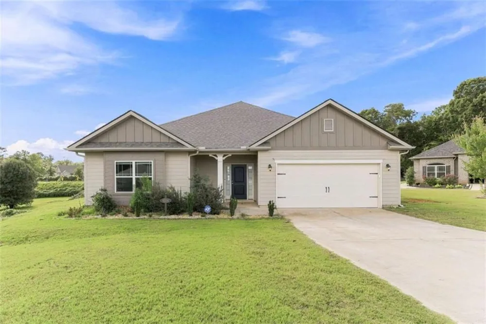 6104 Creekside View Ln Clermont, GA 30527