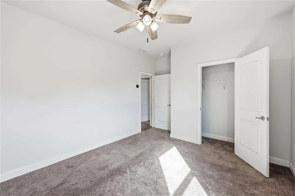 6104 Creekside View Ln Clermont, GA 30527