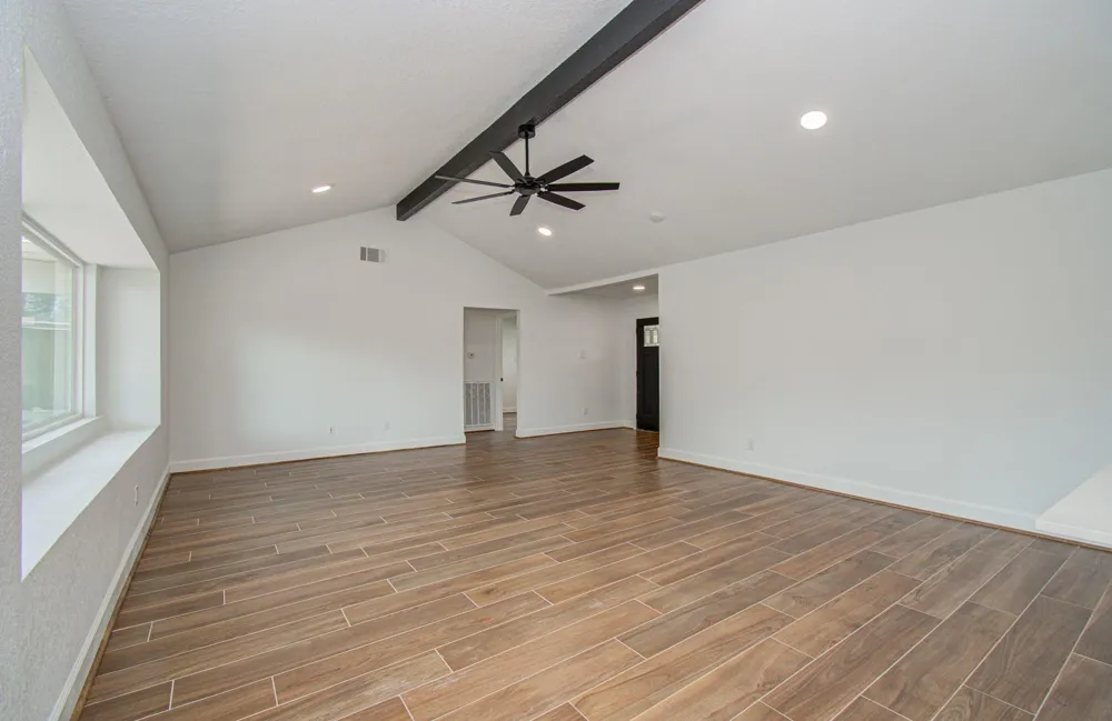 11223 Voltaire Drive Houston, TX 77065