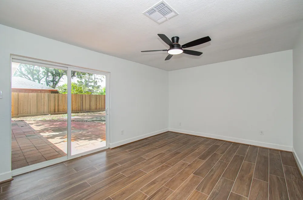 11223 Voltaire Drive Houston, TX 77065