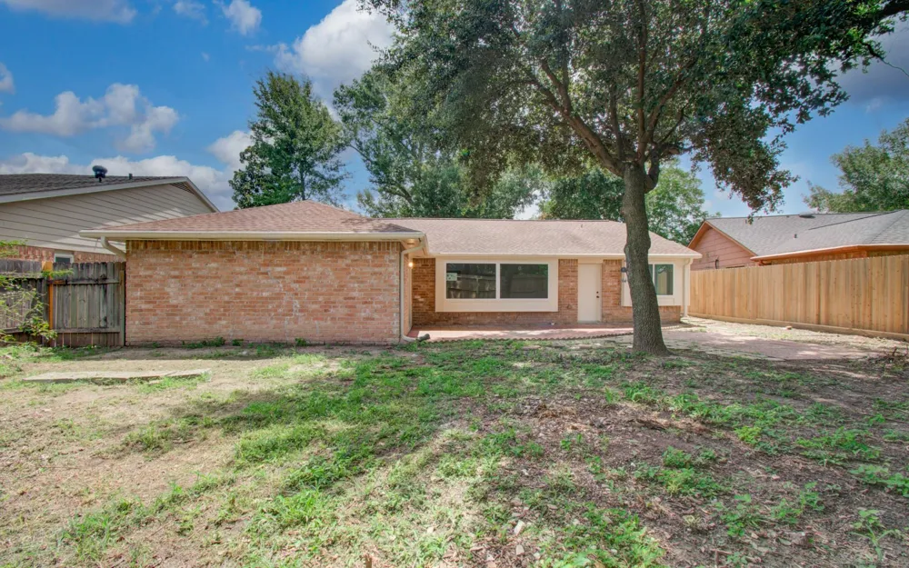 11223 Voltaire Drive Houston, TX 77065