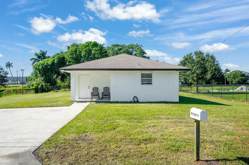 116 SE 3RD STREET Belle Glade, FL 33430