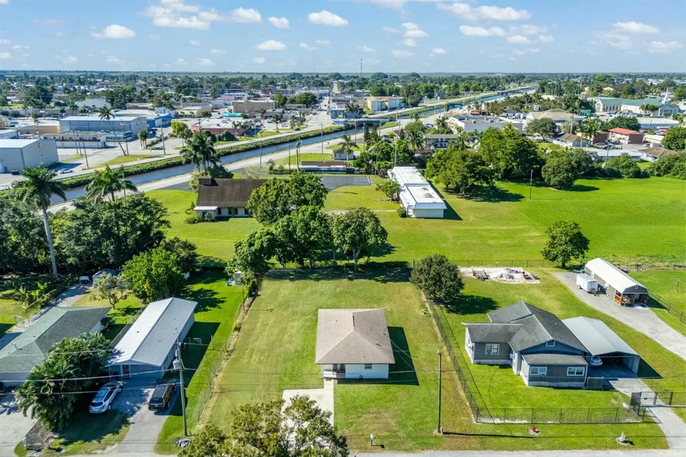 116 SE 3RD STREET Belle Glade, FL 33430