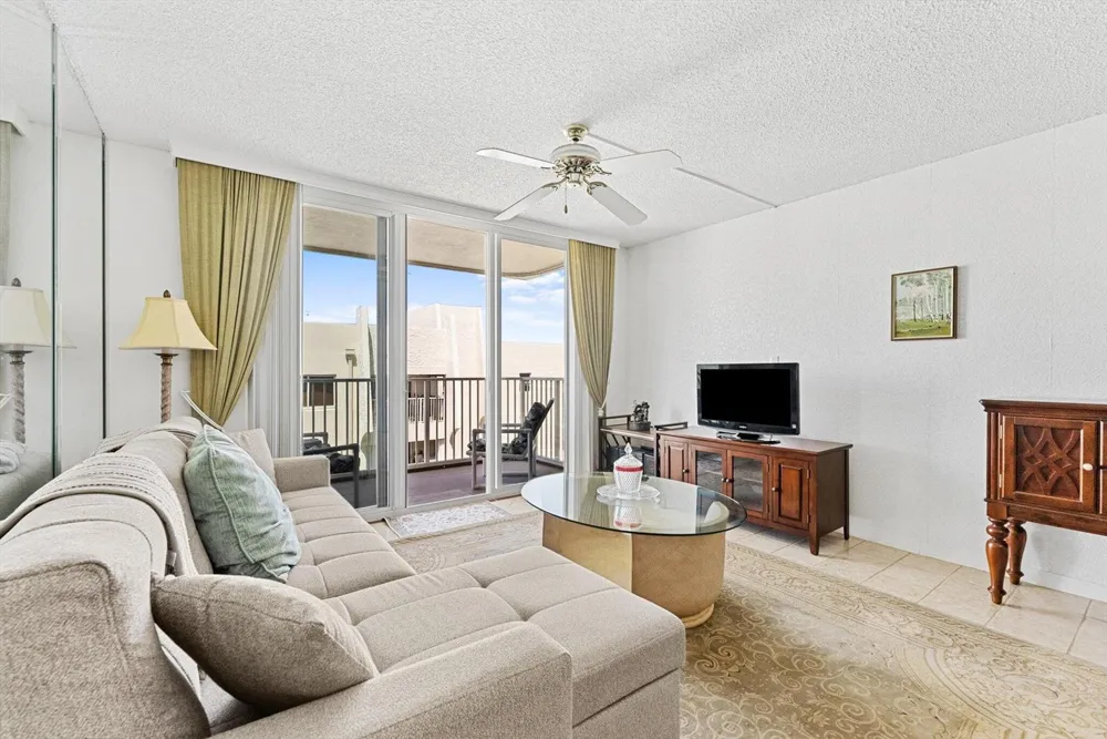 3540 S Ocean Boulevard #604 South Palm Beach, FL 33480